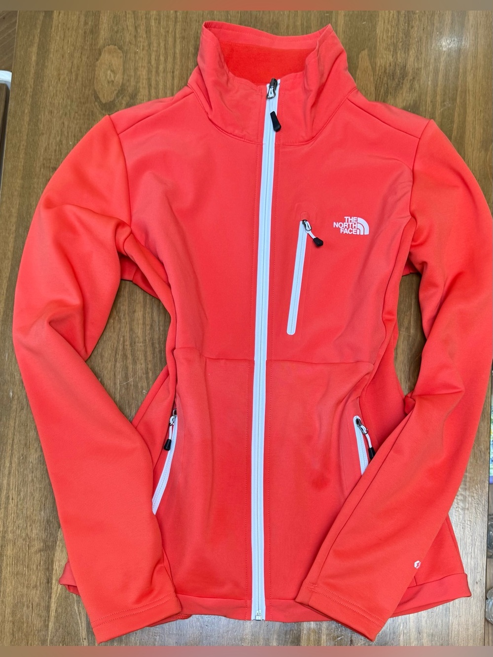 The North Face Women's Orange/Red Softshell Jacket Size Medium